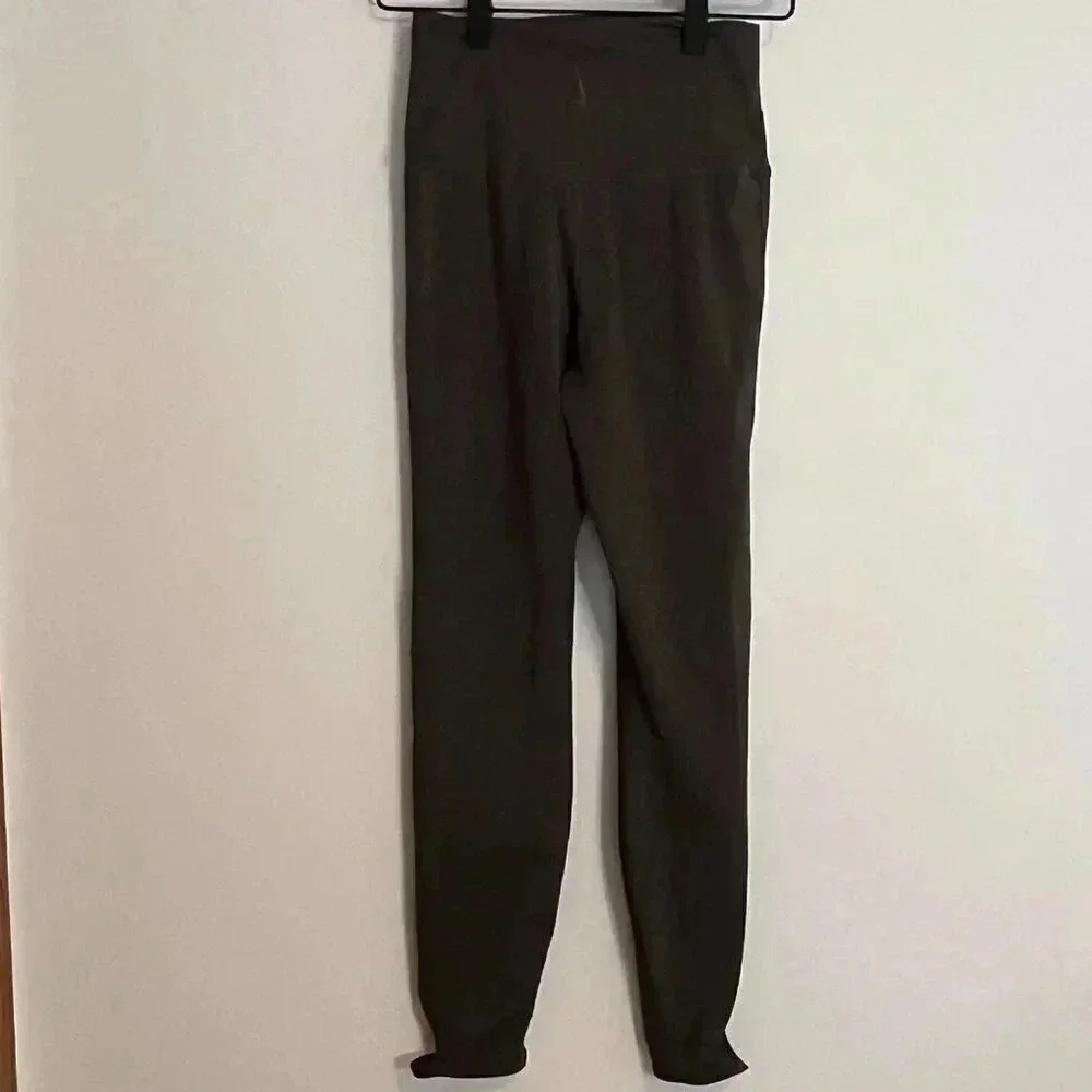 Nike Dri-FIT High Rise Leggings - Picture 3 of 9